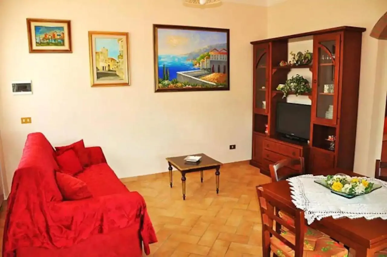 Casa Papacqua Holiday home Castellina Marittima